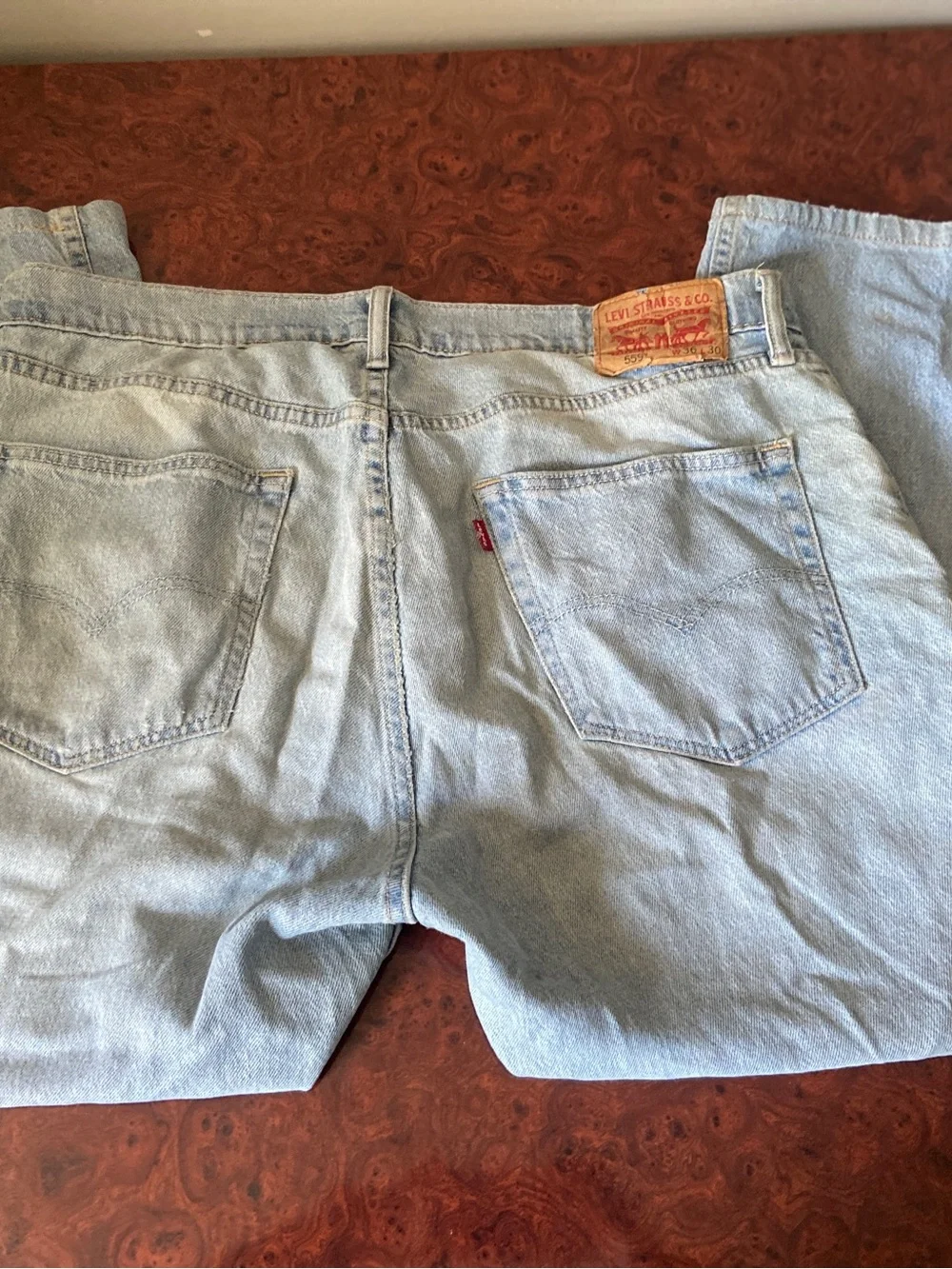 Levi's 559 Men's Light Wash Jeans Relaxed Fit Straight Leg 36x30 Distressed